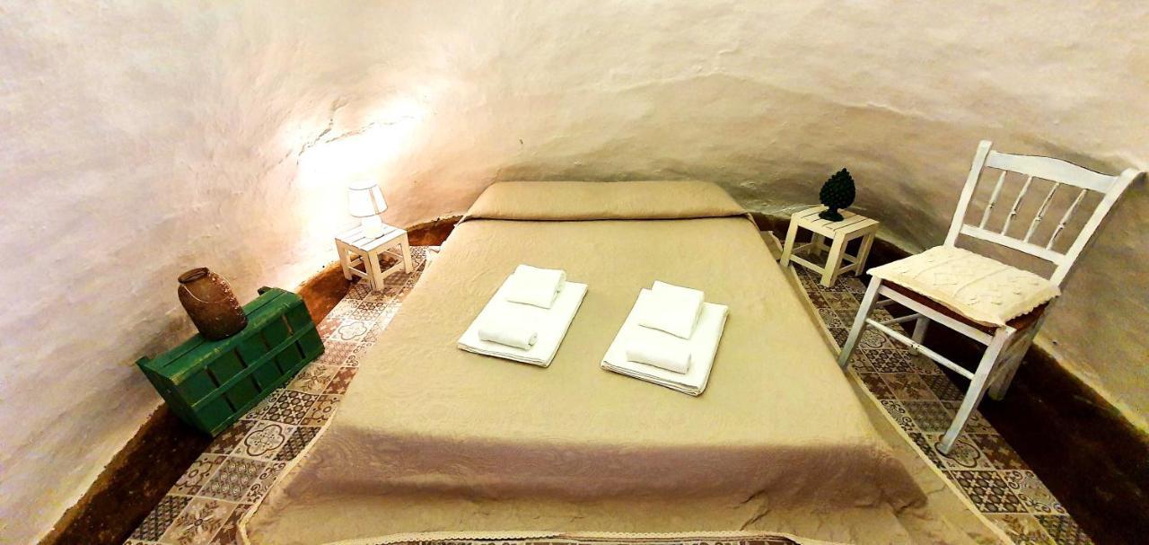 Bed and Breakfast Trulli Antica Fonte Альберобелло Экстерьер фото