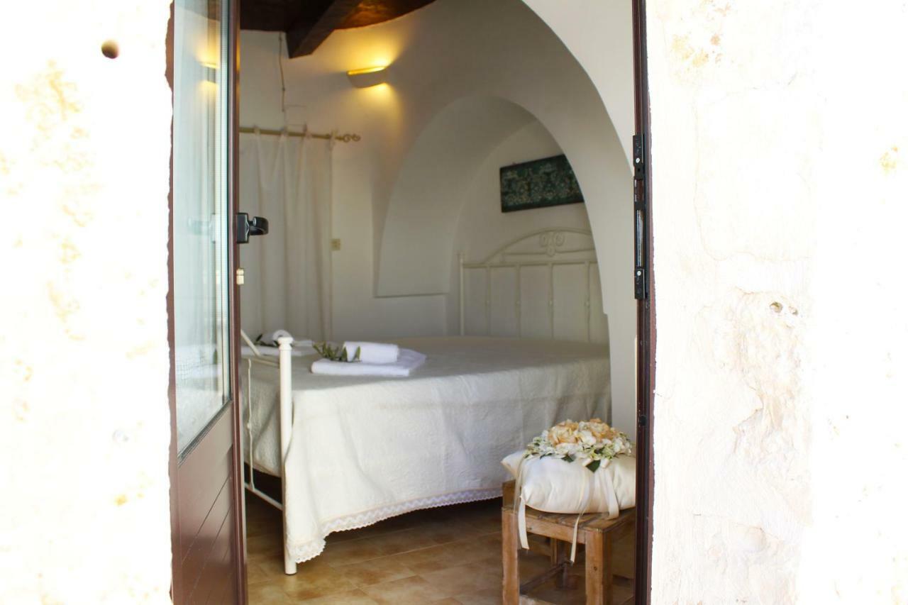 Bed and Breakfast Trulli Antica Fonte Альберобелло Экстерьер фото